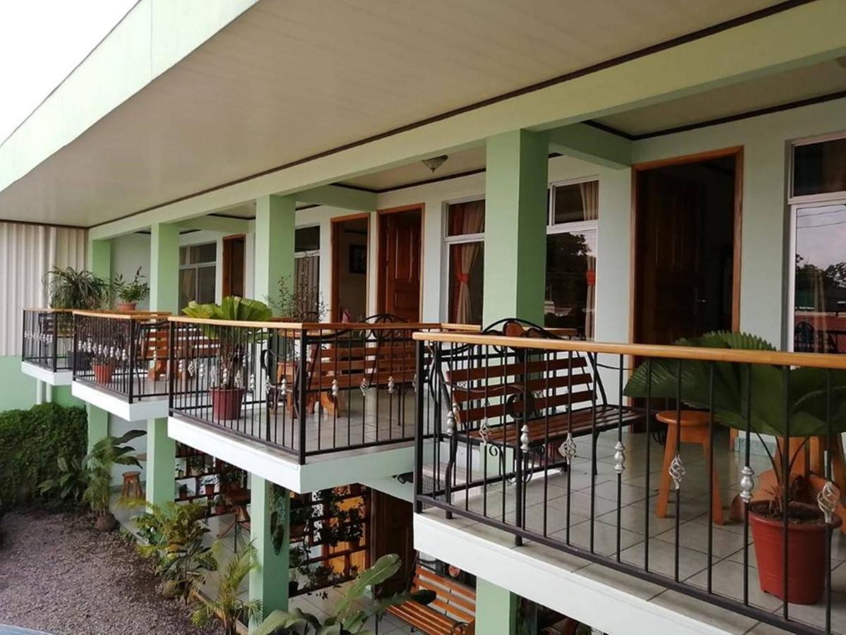 Fas Bnb & Off Site Thermal Resort La Fortuna Esterno foto