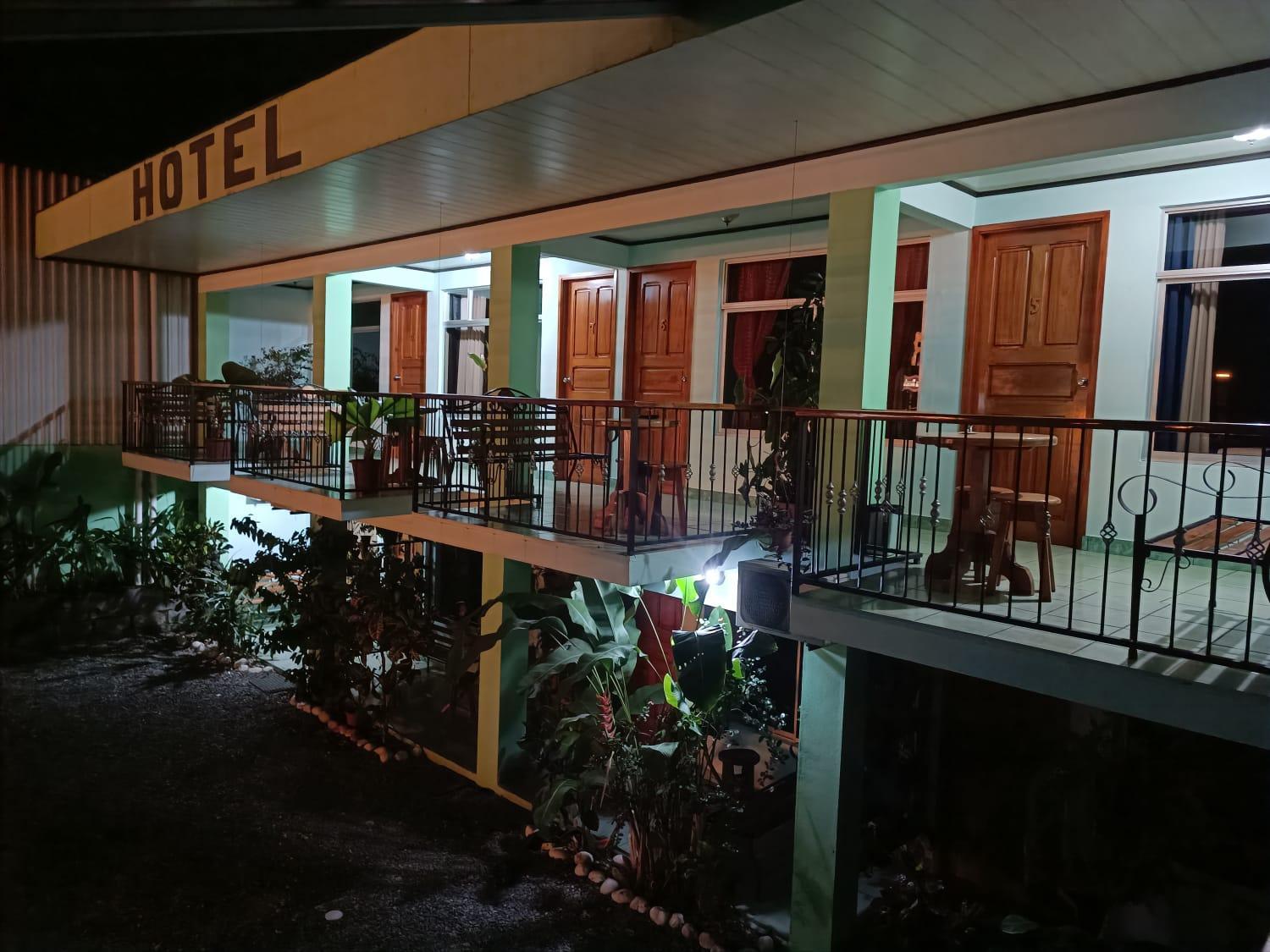 Fas Bnb & Off Site Thermal Resort La Fortuna Esterno foto