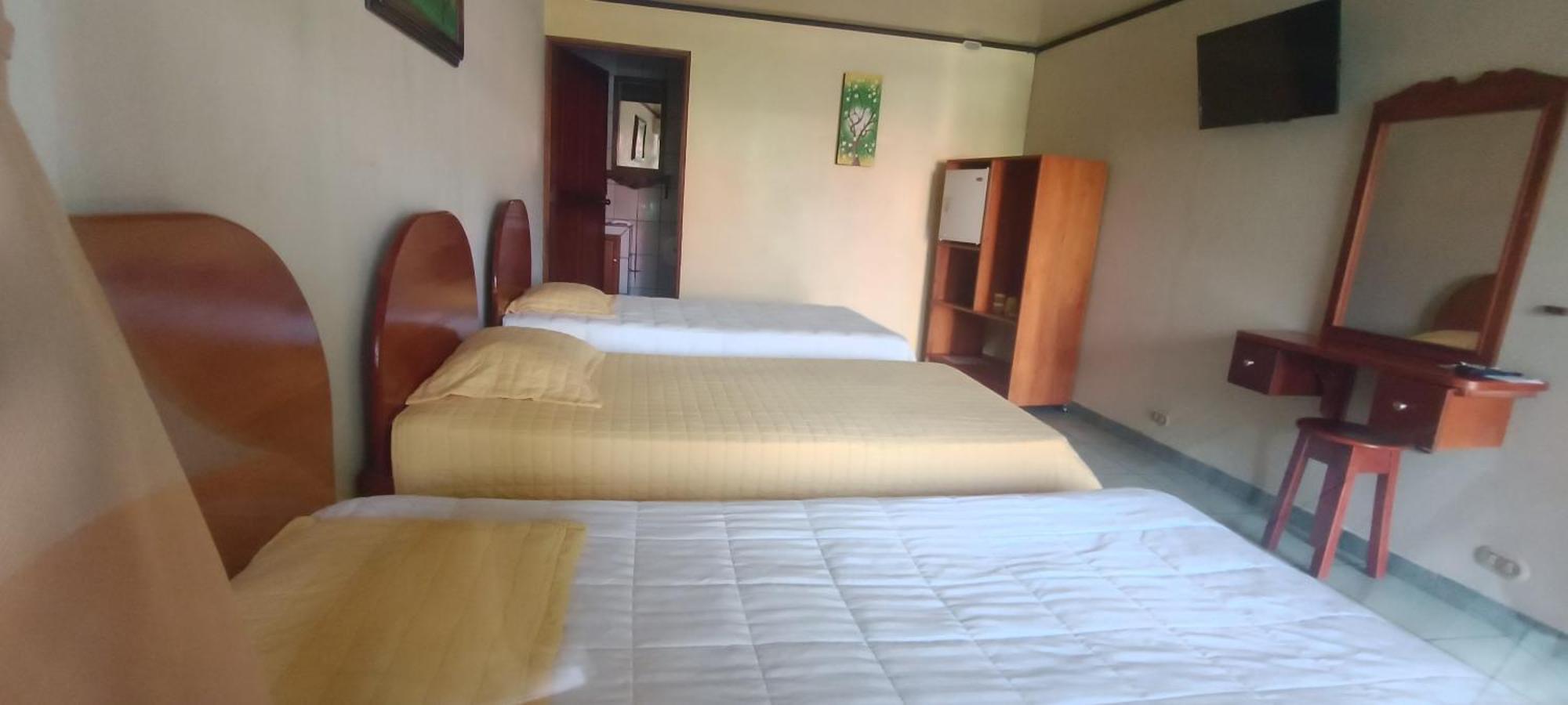Fas Bnb & Off Site Thermal Resort La Fortuna Esterno foto
